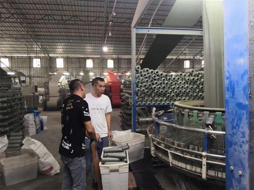 太平鎮(zhèn)開展專項(xiàng)安全檢查，煙花爆竹店、塑料廠與五金廠等單位接受全面排查